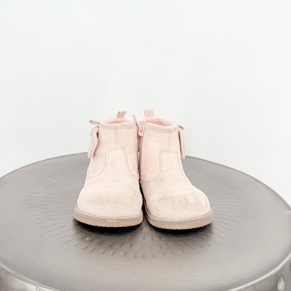 H&M Toddler Pink Booties - Picture 2 of 6